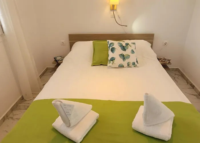 Апартаменты Naia Алинда