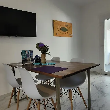 Naia Διαμέρισμα *