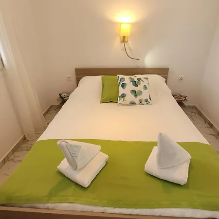 Apartment Naia Alinda (Leros)